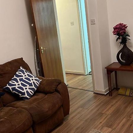 Smalinz Homes Finchley Лондон Екстер'єр фото